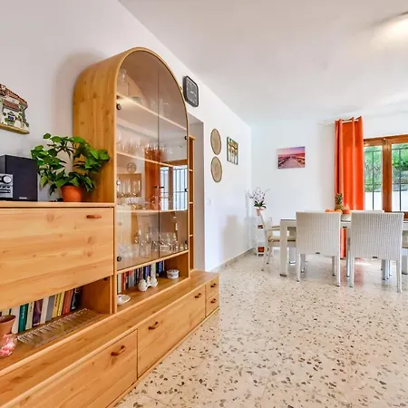 Guzman - Berg * ベニッサ