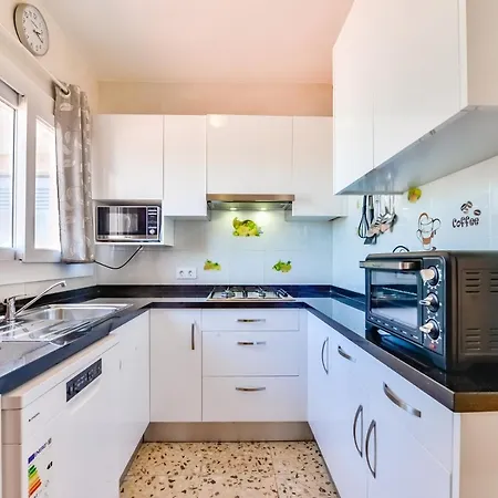 ヴィラ Guzman - Berg ベニッサ